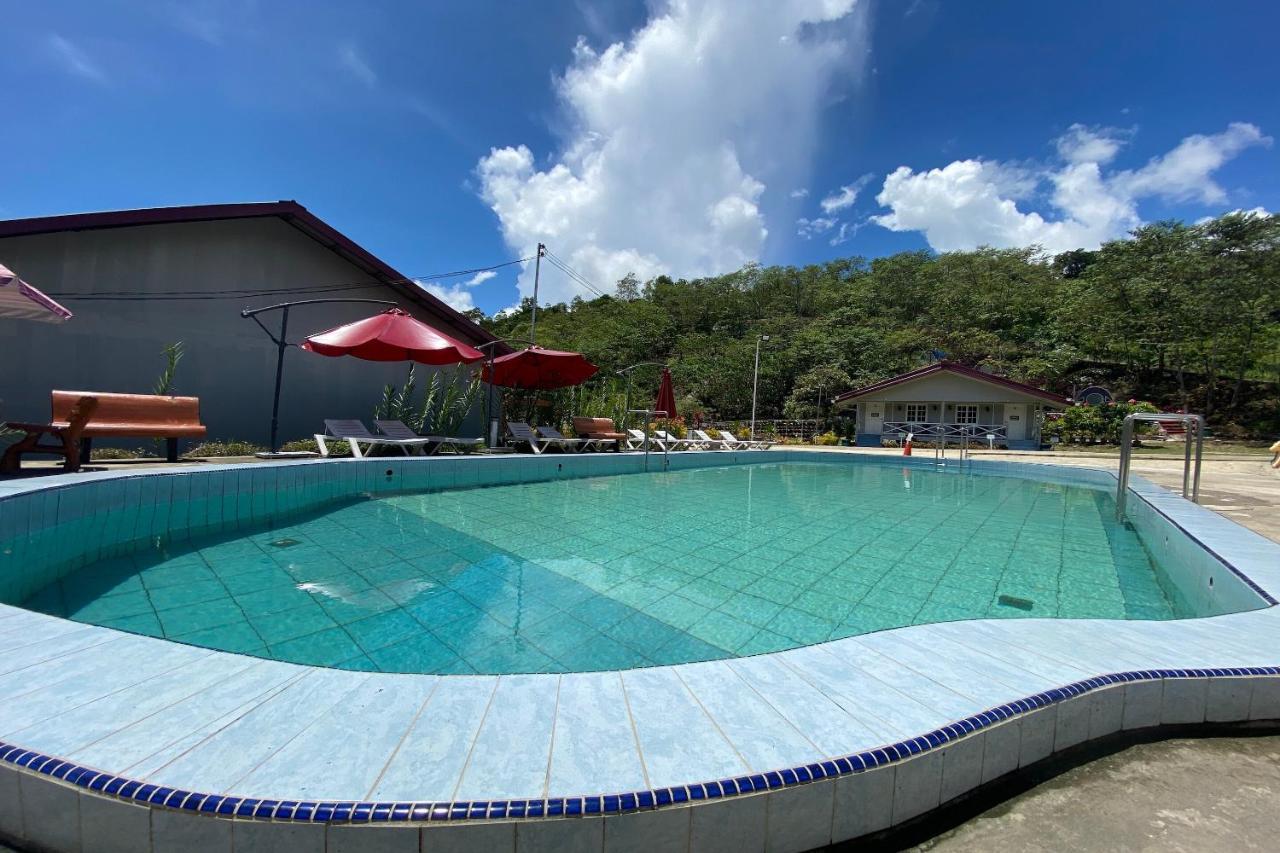 Spot On 90279 Kinomulok Garden Hotel Ranau Exterior photo