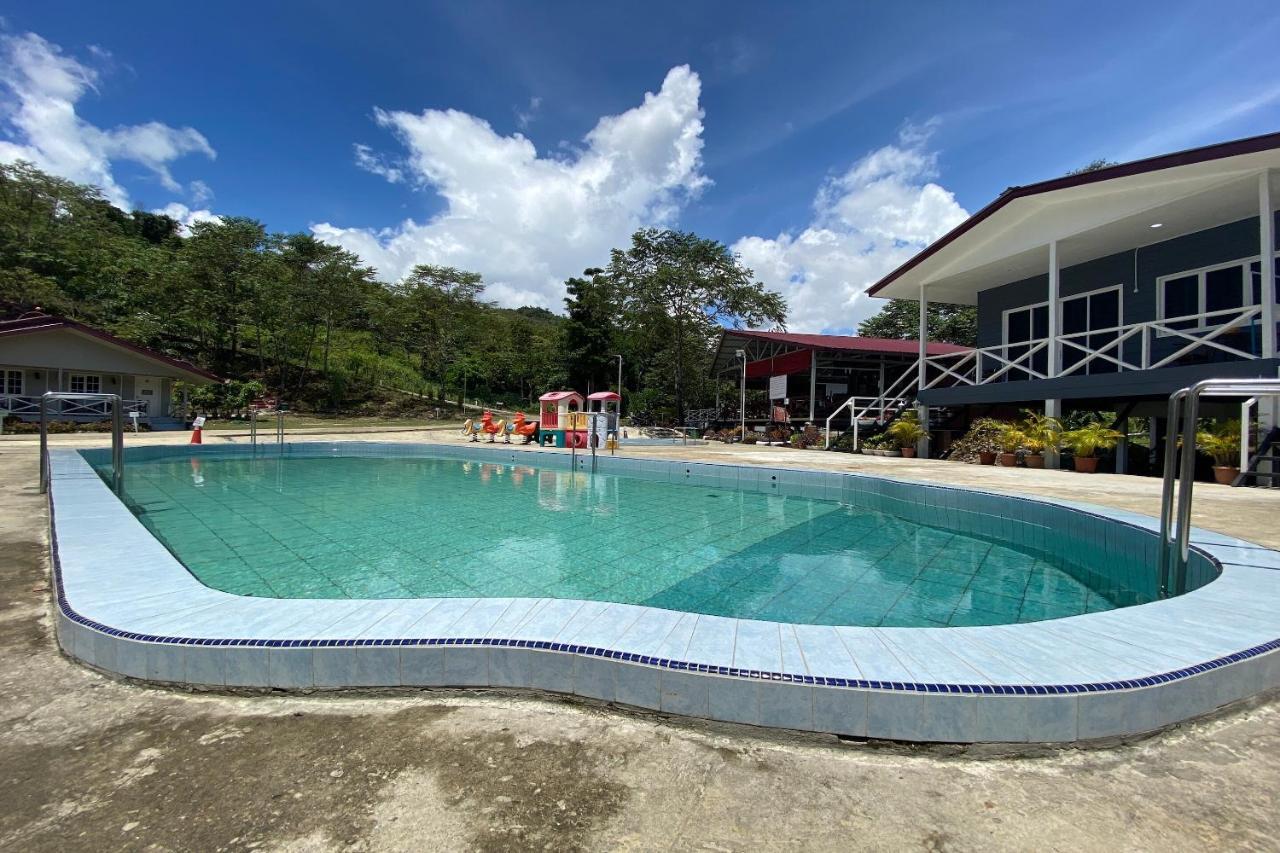 Spot On 90279 Kinomulok Garden Hotel Ranau Exterior photo